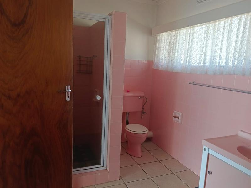 5 Bedroom Property for Sale in Sasolburg Free State